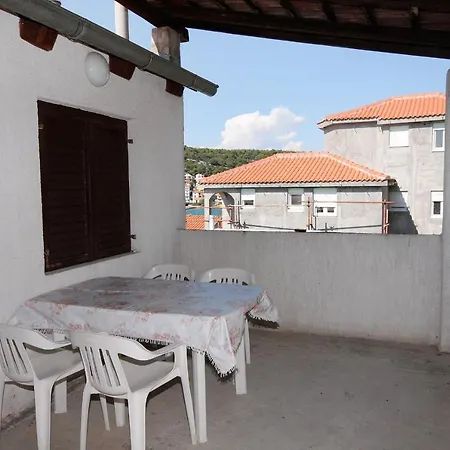 Apartment By The Sea Tisno, Murter - 810 Tisno